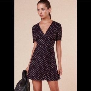 EUC Reformation Dime Dress Navy Blue Floral